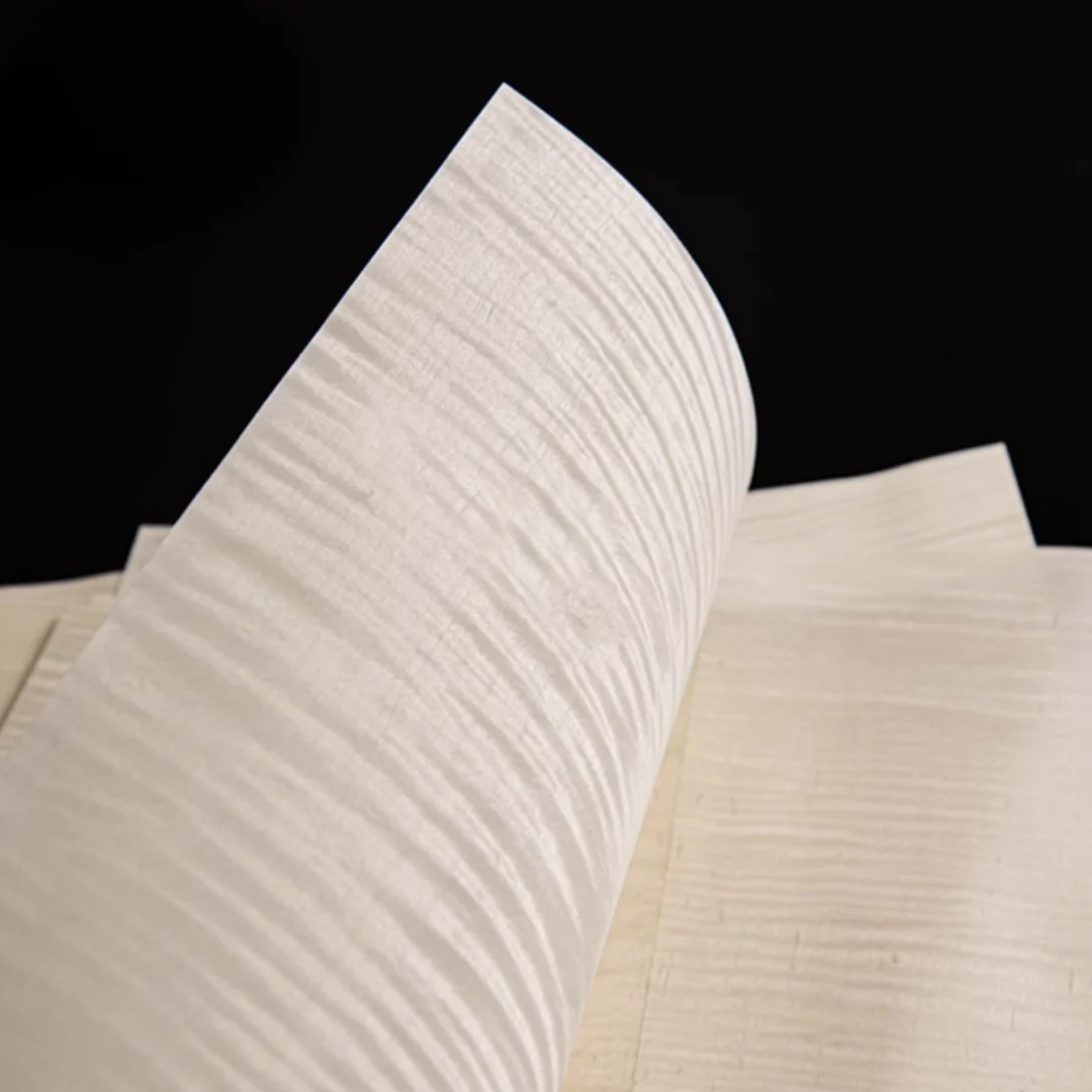 Size:510x350mm Thick:0.5mm Natural Bleached Maple Figured Wood Veneer Guitar face material DIY Guitar specific size veneer