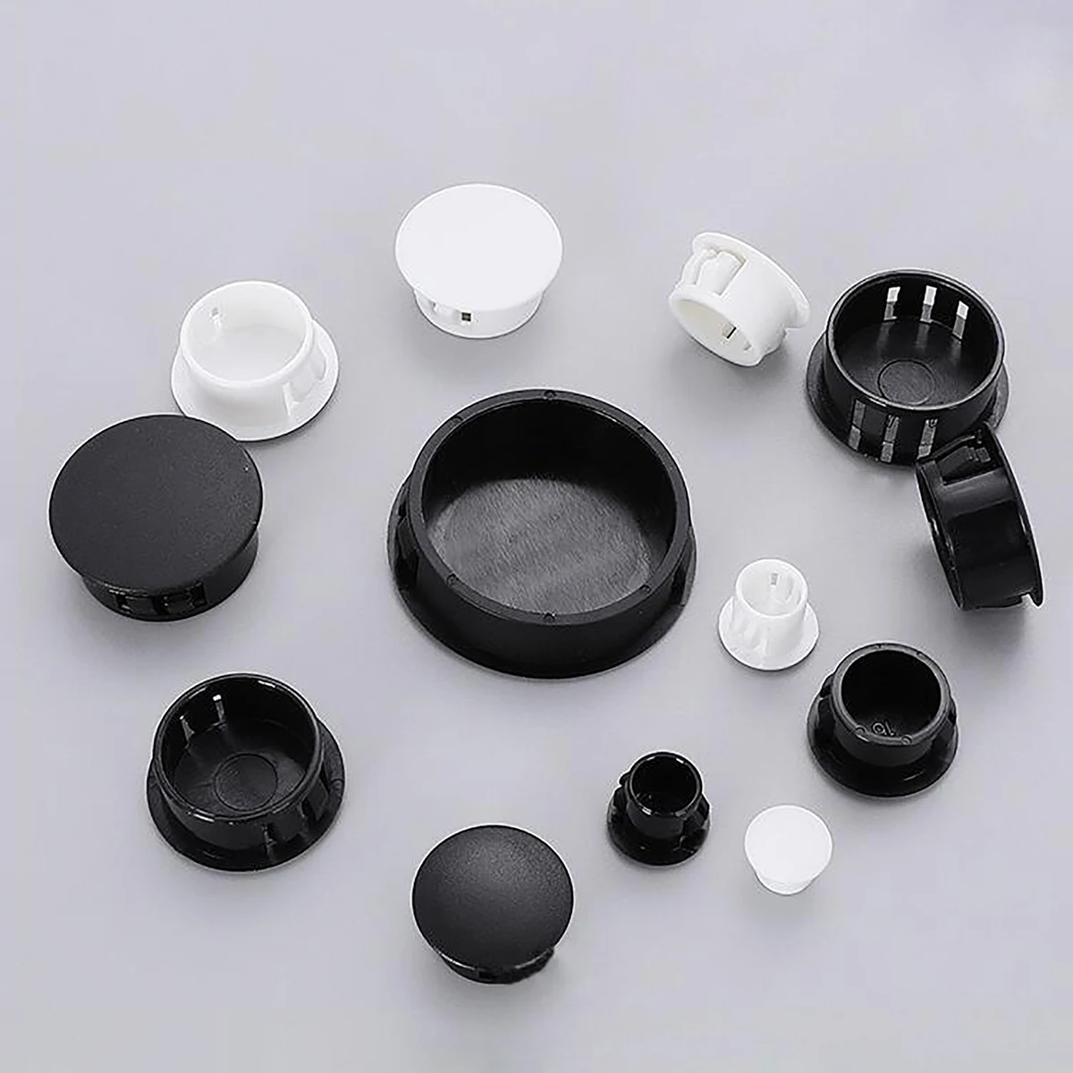 10PCS Snap-on Hole Plug 5mm~50mm Round Plastic Black / White Blanking End Caps Tube Pipe Inserts Plug Bung