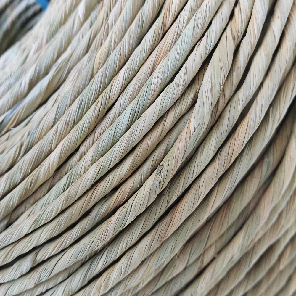 Hand Twisted Seagrass Cord 4-5mm Natural Sea Grass Rope Water Rush Seat Material Sea Grass Rope for Basket Weaving Furniture
