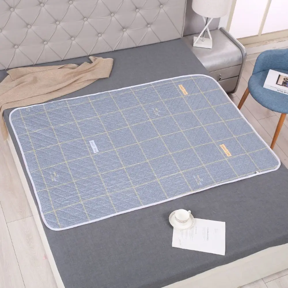 70x90cm Baby Sleeping Underpads Leakproof Skin-friendly Bed Wetting Incontinence Cover Triple Waterproofing Soft