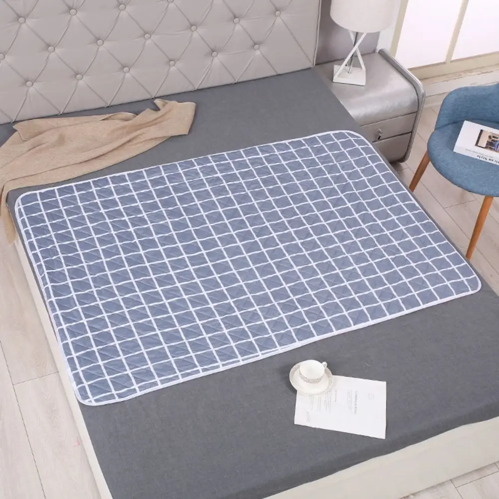70x90cm Baby Sleeping Underpads Leakproof Skin-friendly Bed Wetting Incontinence Cover Triple Waterproofing Soft