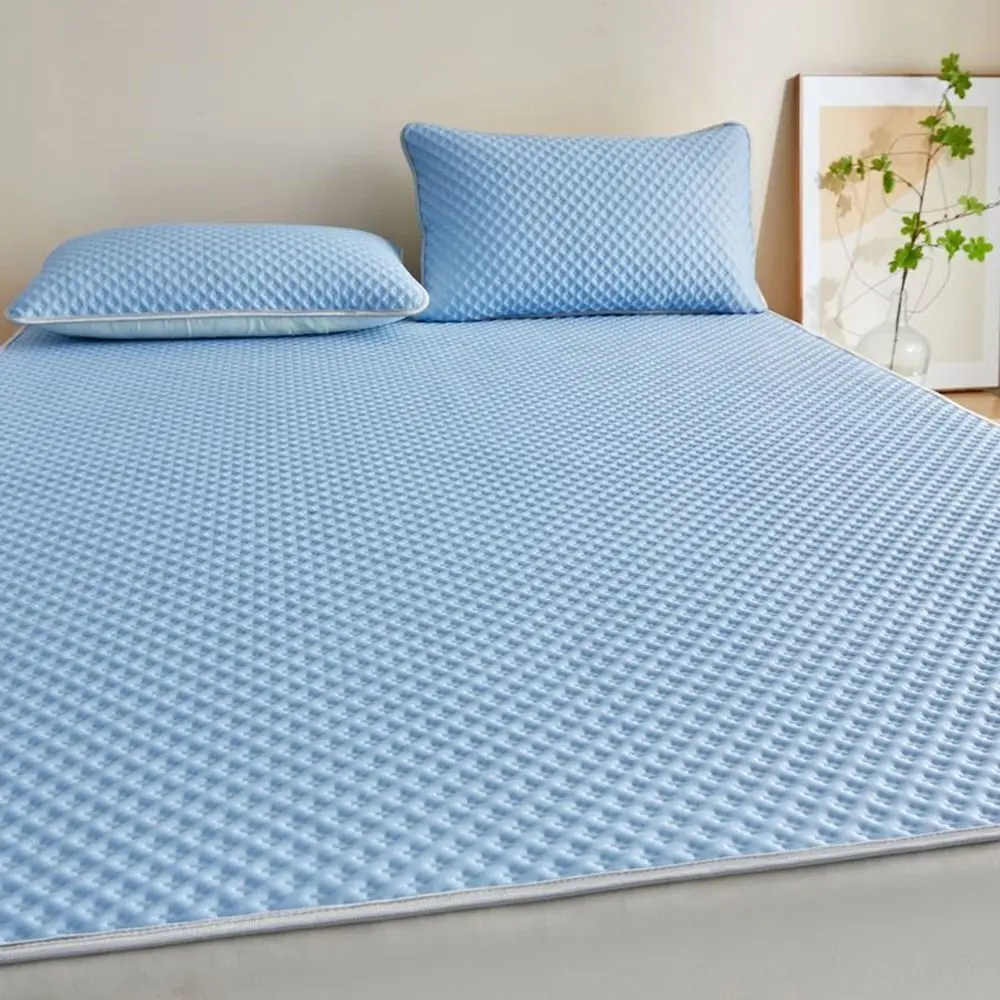 Breathable Cooling Mattress Skin-friendly Washable Summer Sleeping Mat Lightweight Comfortable Smooth Air Condition Cushion