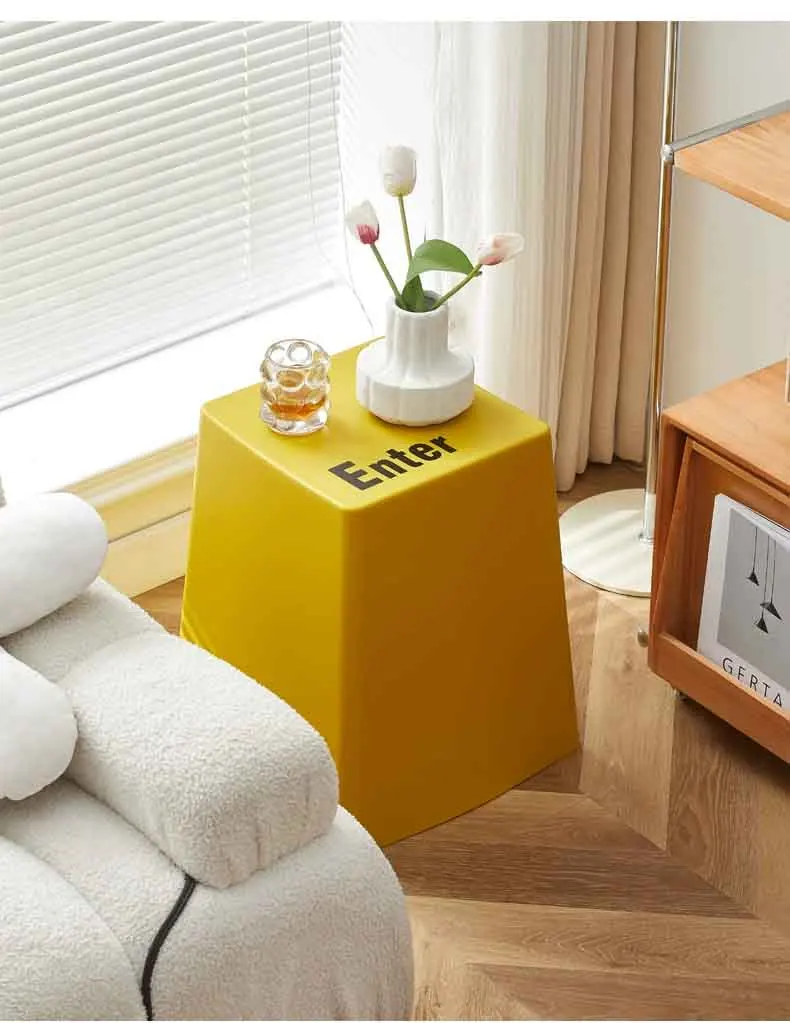 Creative Plastic Dining Stool,Nordic Furniture,High Stools,Mobile Seat,Footstool,Modern Leisure Chair,Keyboard Stool,Customized