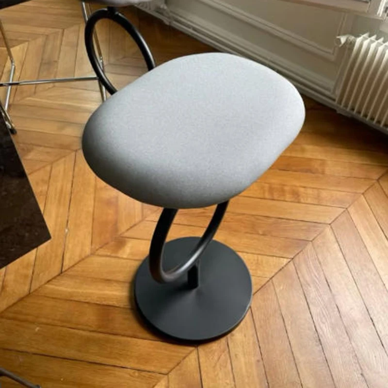 Design Bar Chairs Modern High Chairs Art Luxury Kitchen Stools Minimalism Interior Chair Creative House Accessories Home Bars