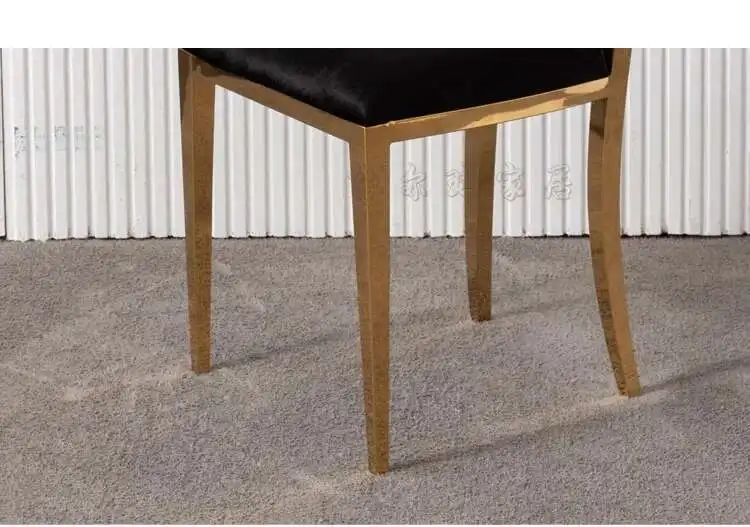 Nordic designer Flannel Dining Chair Minimalist Modern Soft Cushion Poker Dining Chair Home Furniture Custom Dining room Chair C