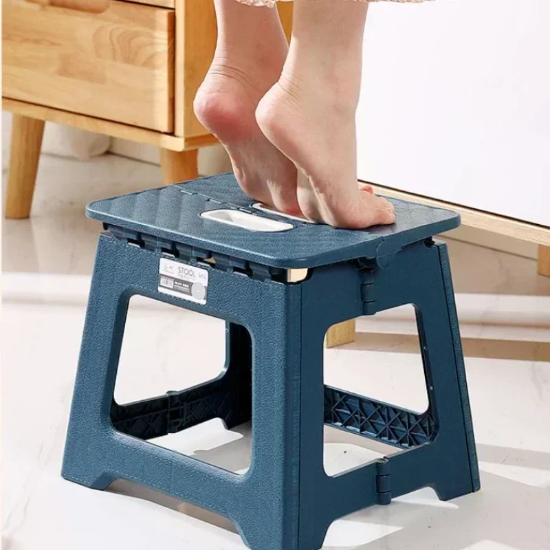 New Adult Children Portable Folding Stool Thickened Plastic Saddle Chair for Outdoor Activities and Fishing Gifts Party Favors