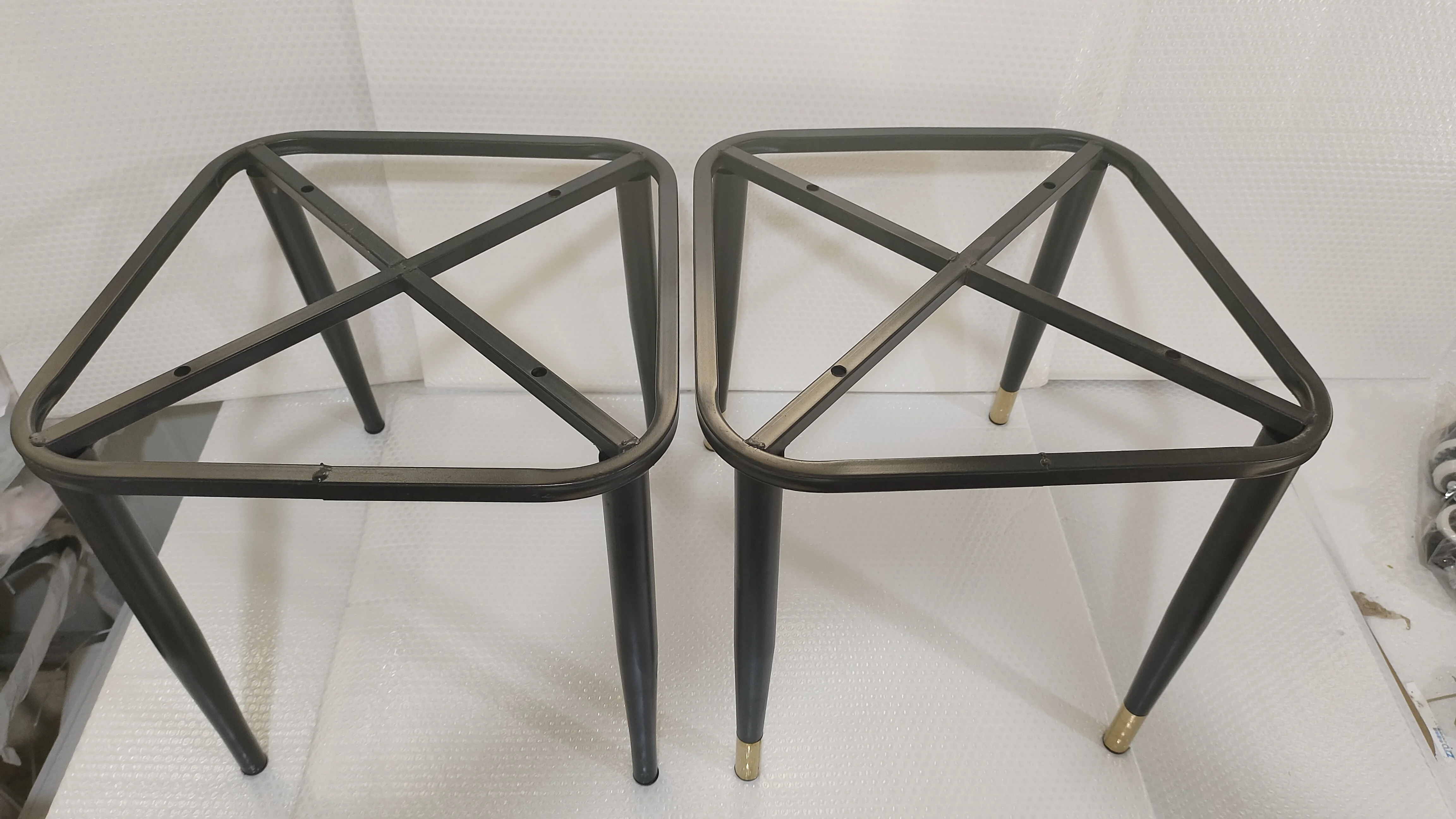 Heavy Duty Chair Legs Industrial Wrought Iron Stool Replacement Legs Square Support Base for Chair Support Frame Accessories