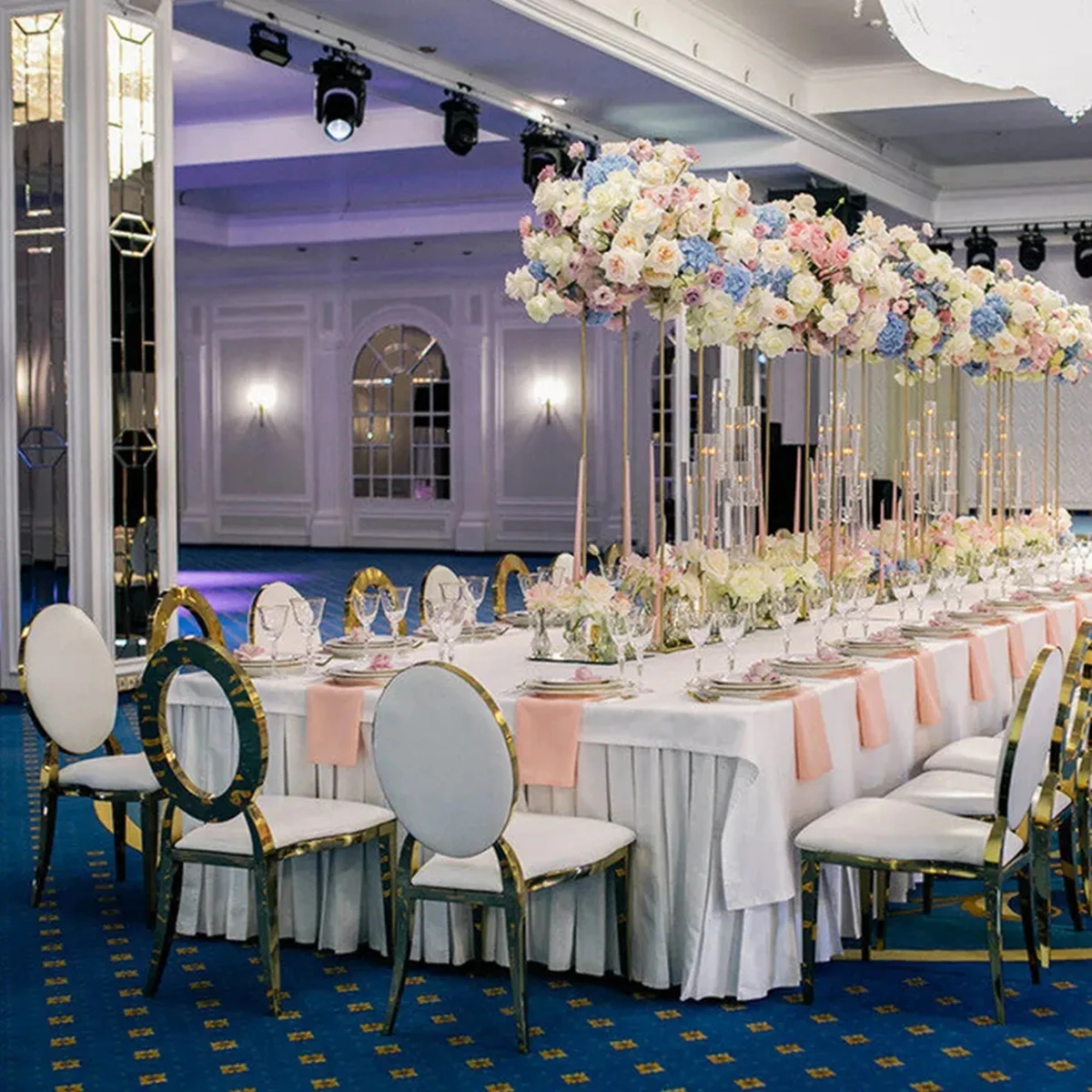 78pcs)factory gold metal chiavari chair hotel metal dining table set for wedding and event