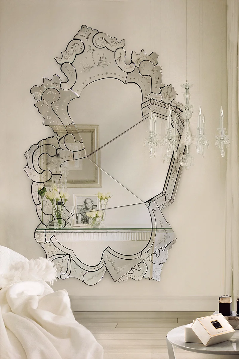 European Dressing Mirror Minimalist Hanging Funky Abnormity Design Mirror Irregular High End Design Spiegel Wand Home Products