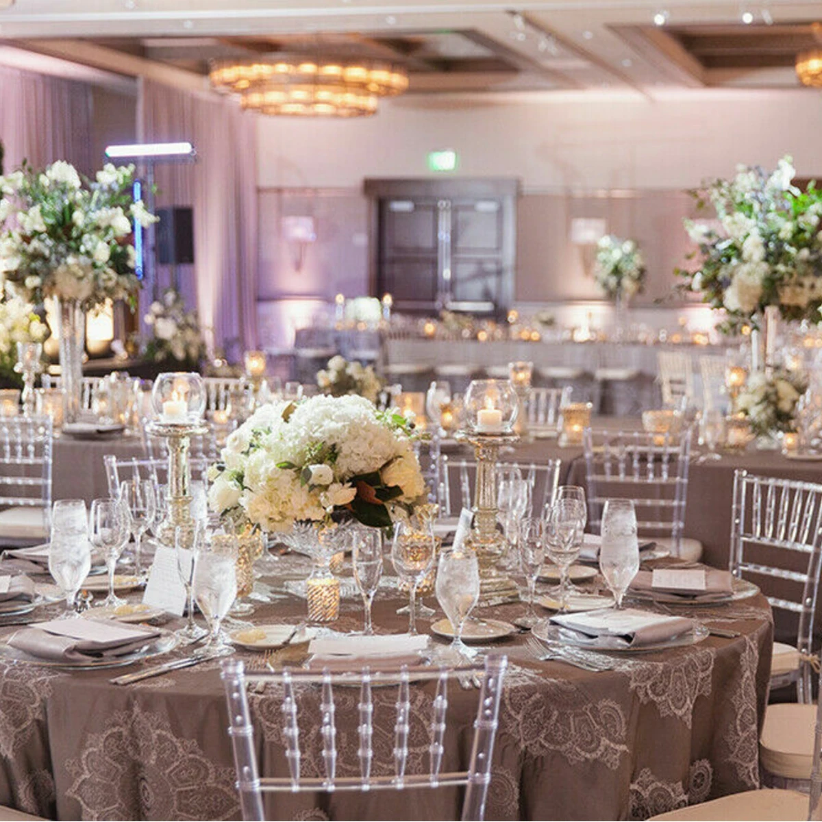 24pcs)Acrylic Transparent Crown Chiavari Crystal Dining Chairs for Wedding