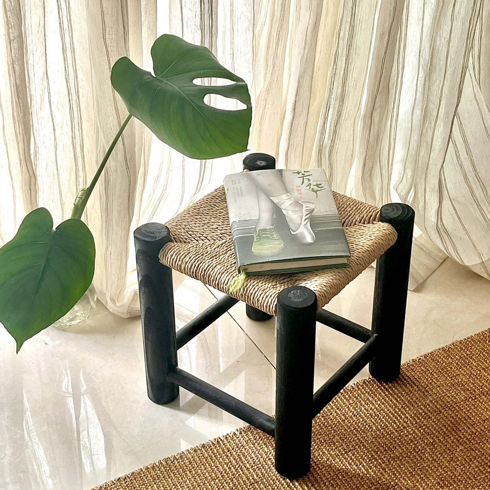 Chinese Summer Retro Rattan Stool - Low Profile Household Chair Sturdy Seat Practical Design