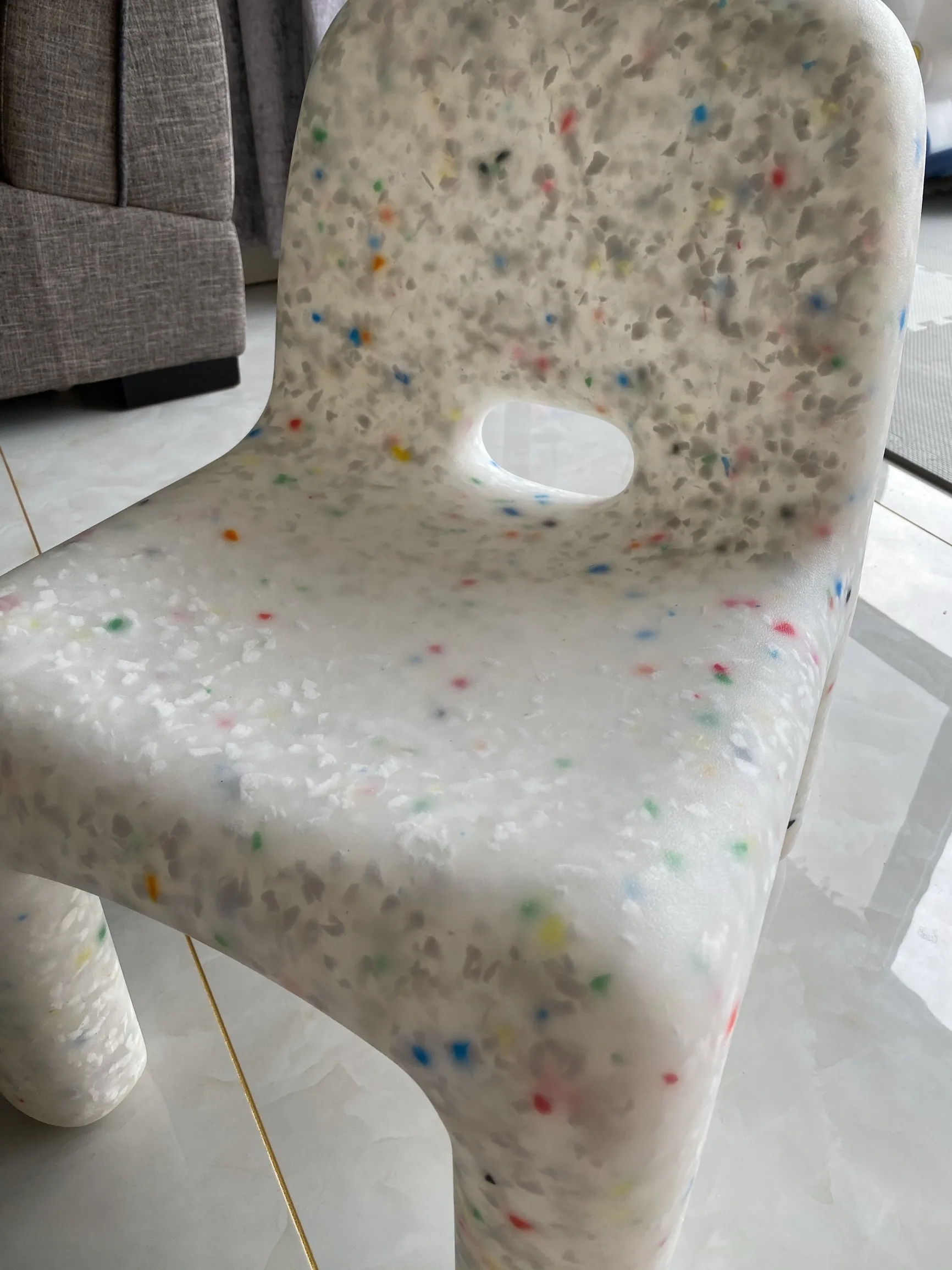 Nordic Furniture Design Table Chairs PE Mobile Chair Home Plastic Study Small Desk Stool Portable Backrest Stools Customized
