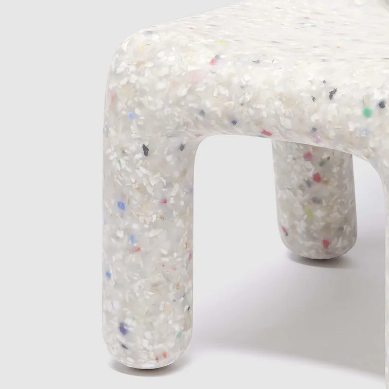 Nordic Furniture Design Table Chairs PE Mobile Chair Home Plastic Study Small Desk Stool Portable Backrest Stools Customized