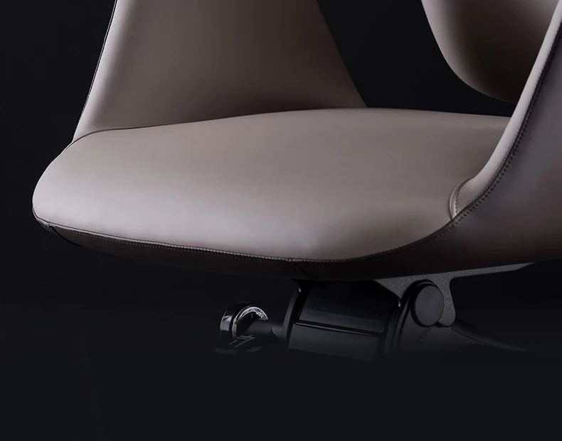 Wendy Italian Minimalist Chair Leather Boss Study Computer Office Comfortable Chair President Swivel Cowhide Chaisse Furniture