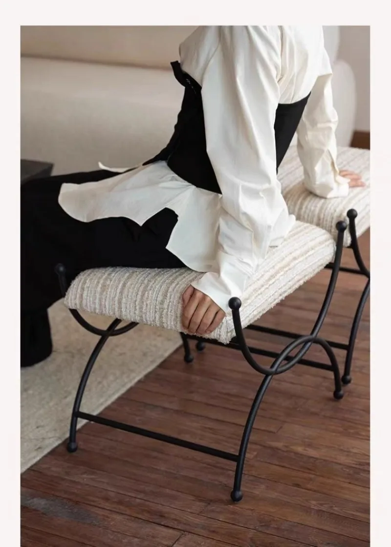 Modern Stools Entrance Hall Creative Ottomans Bedroom Dressing Table Simple 1-person Stool Nordic Home Decoration Furniture