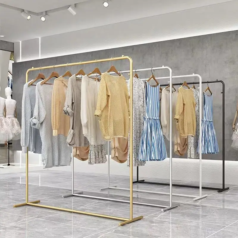 Luxury Gold Clothes Rack Iron Art Stylish Clothing Rack with 100-150CM Length for High-End Home Interior Retail Store Decoration