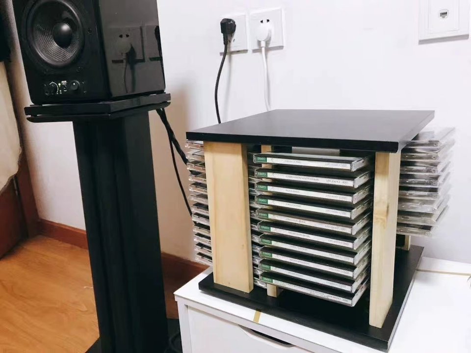 Nordic Modern 360° Rotating CD Rack Space-Saving Solid Wood Disc Stand Storage Organizer for CD Collection