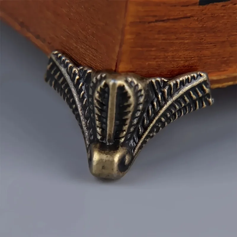 20PCS Antique Box Bracket Antique Corner Protectors Jewelry Box Decorative Leg Corner Bracket Wooden Case Feet Leg 