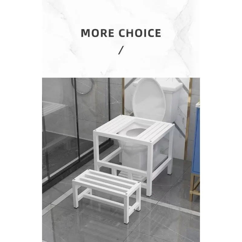 The toilet seat is changed to a squatting toilet squatting pit artifact. The toilet seat is changed to a squatting toilet