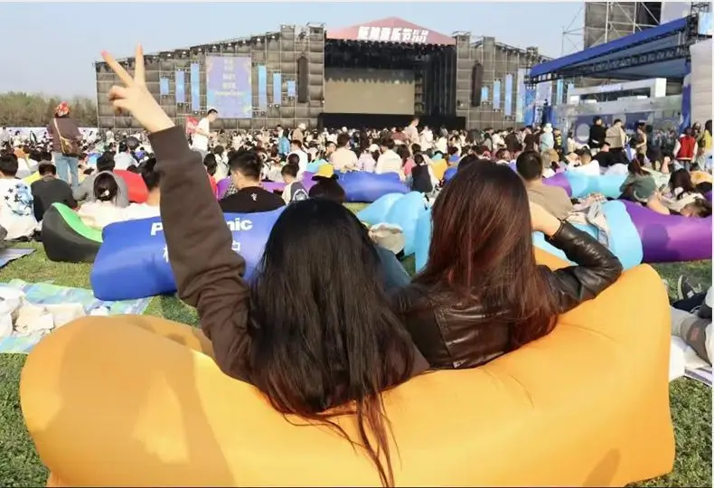 Outdoor Portable Inflatable Sofa Inflatable Outdoor Air Sun Inflatable Lounger Blow Up Chair Bag Banana Camping Air Bed Beanbag