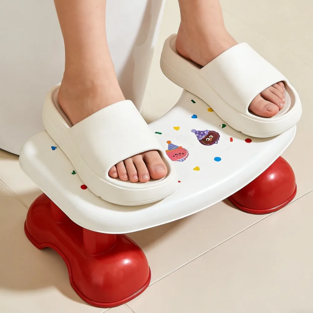 New Cartoon Footrest Toilet Sturdy Practical Bathroom Step Stool Non-Slip Toilet Squat Stool Bathroom Use