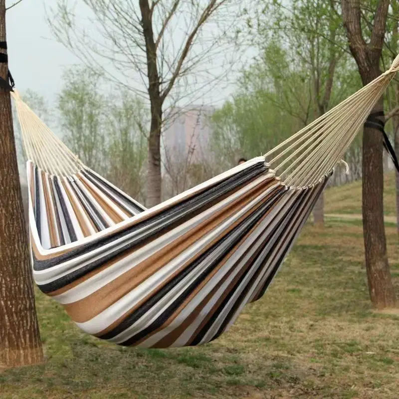 Outdoor anti rollover canvas hammock curved wooden stick duckbill hammock dormitory swing hammock double thick hammock