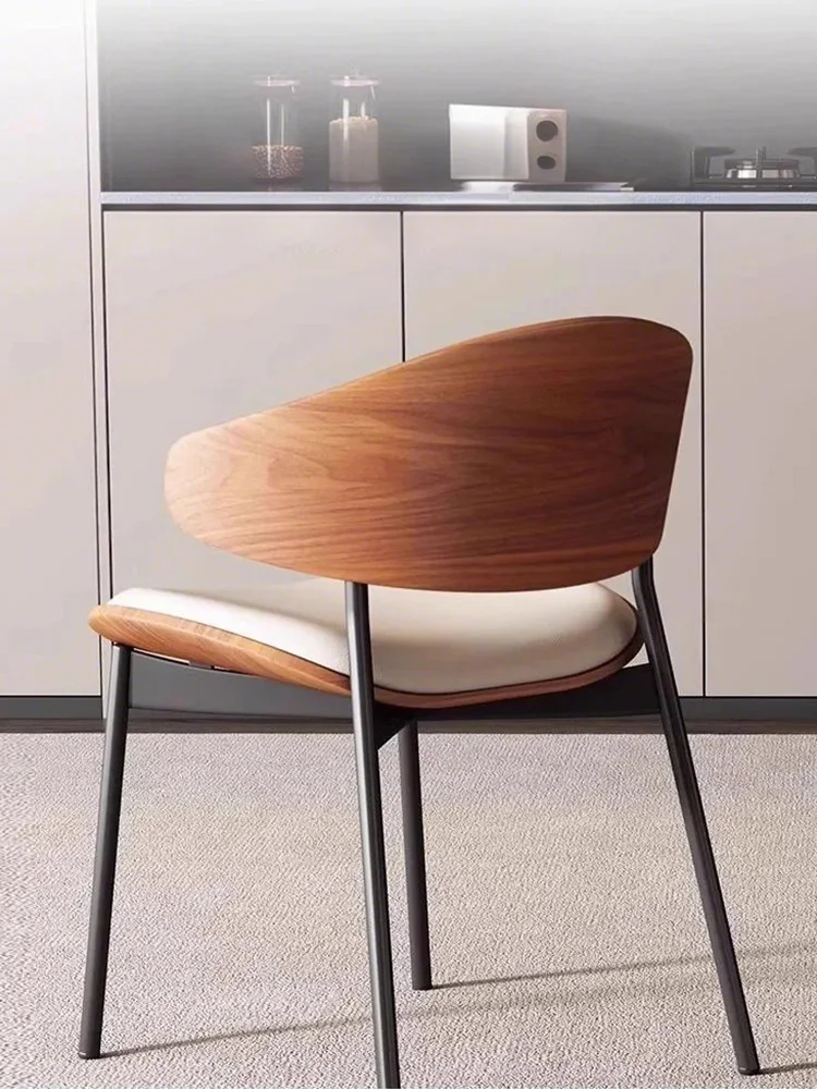Luxury Modern Nordic Leather Dining Chair, Suitable for Living Rooms, Home Offices, and Kitchens