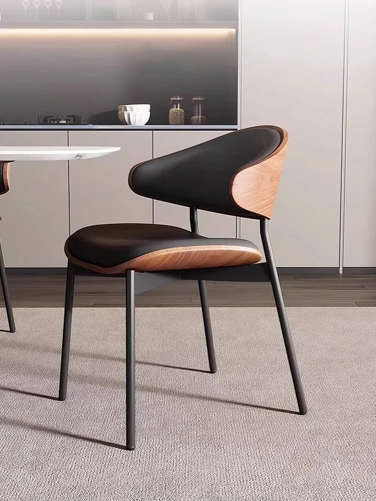 Luxury Modern Nordic Leather Dining Chair, Suitable for Living Rooms, Home Offices, and Kitchens
