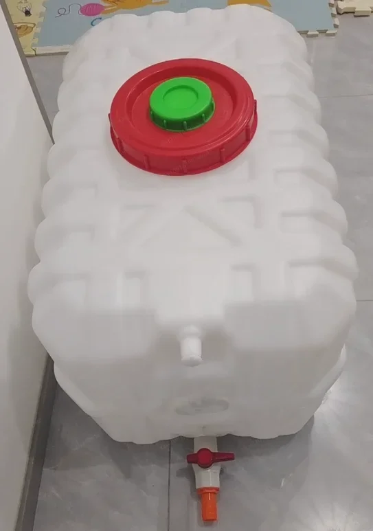 Thickened car water tank Outdoor large-capacity horizontal plastic bucket Household large rectangular bucket Water storage tank