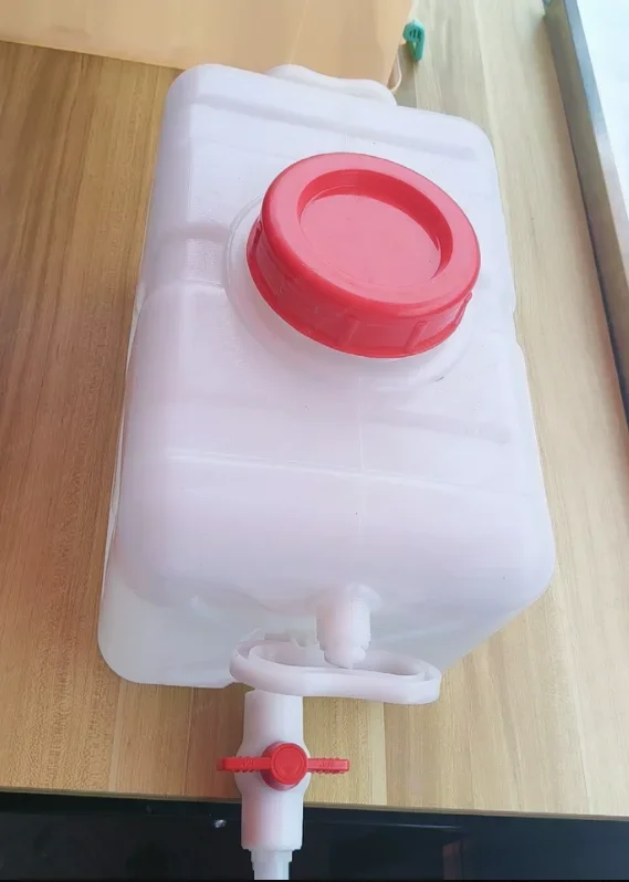 Thickened car water tank Outdoor large-capacity horizontal plastic bucket Household large rectangular bucket Water storage tank