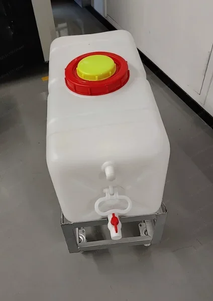 Thickened car water tank Outdoor large-capacity horizontal plastic bucket Household large rectangular bucket Water storage tank