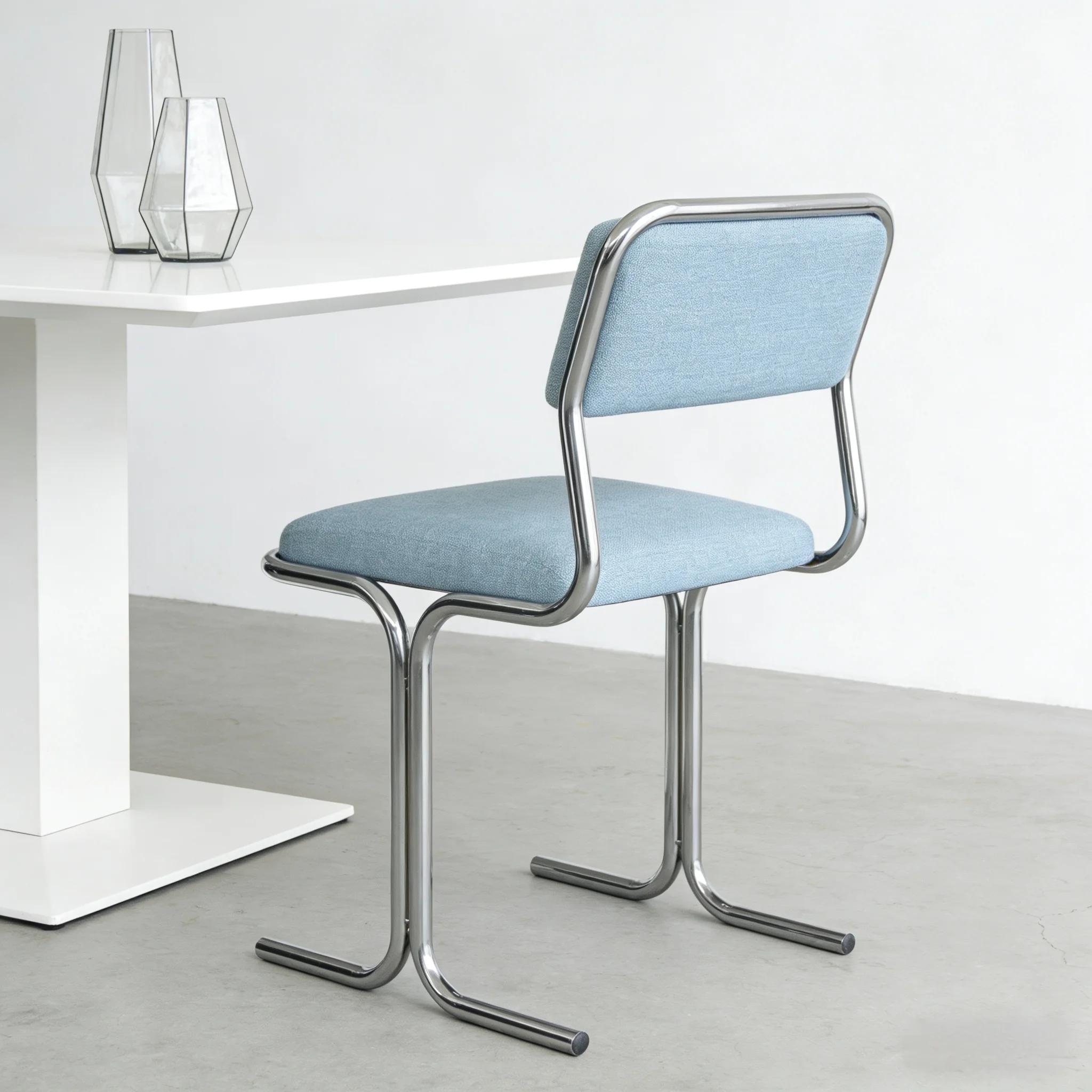 Bauhaus Style Dining Chair Modern Stainless Steel Counter Stool Retro Designer Living Room Chair Creative Kitchen Island Seats