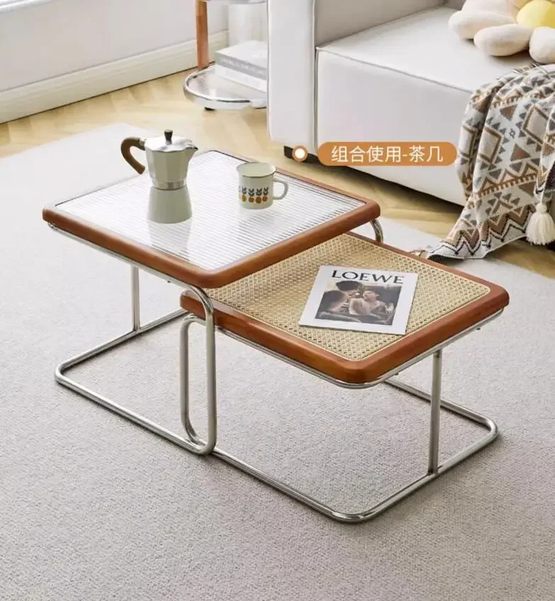 Elegant Vintage Rattan End Table Retro Medieval Style Sofa Side Table with Glass Top for Living Room Retro Medieval Style Rattan