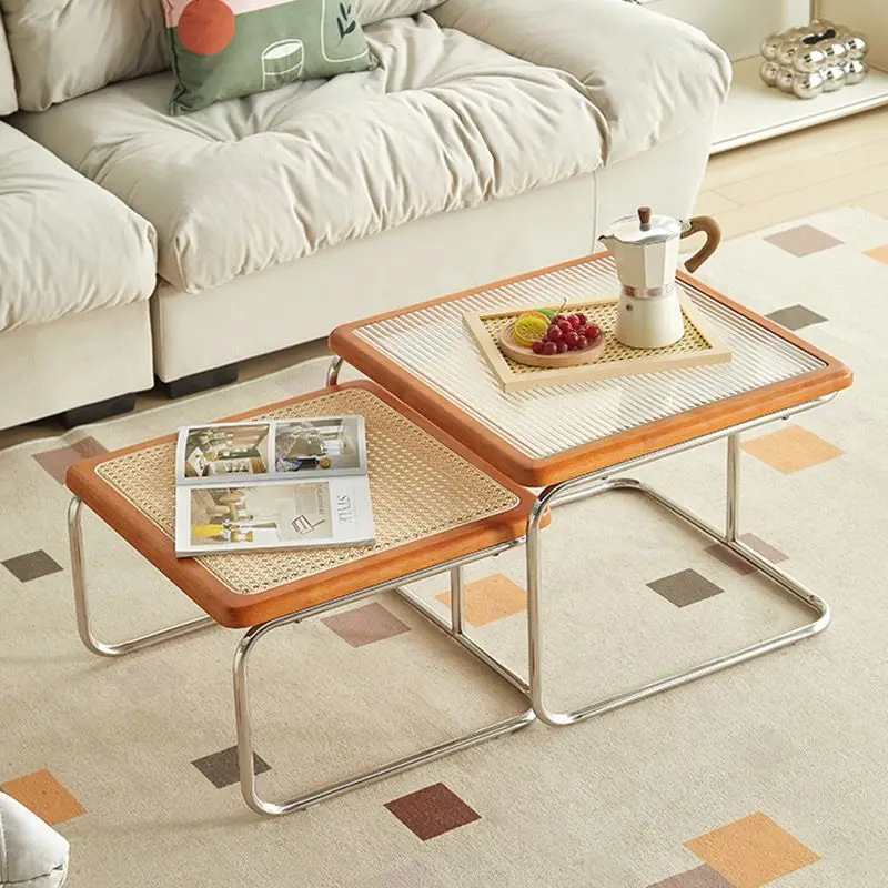 Elegant Vintage Rattan End Table Retro Medieval Style Sofa Side Table with Glass Top for Living Room Retro Medieval Style Rattan