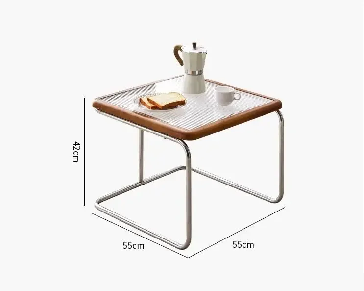 Elegant Vintage Rattan End Table Retro Medieval Style Sofa Side Table with Glass Top for Living Room Retro Medieval Style Rattan
