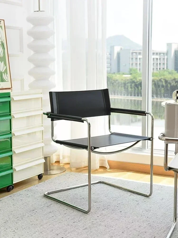 Bauhaus Office Armrest Back Chair Stainless Steel Saddle Leather Dining Chair Comfortable Leisure Chairs Photo Props Furniture