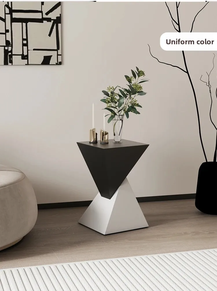 Metal Luxury Sofa Side Table Minimalist Bedroom Nightstand Stain-Resistant Geometric Tea Table Modern Corner Stand