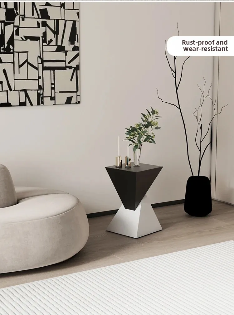 Metal Luxury Sofa Side Table Minimalist Bedroom Nightstand Stain-Resistant Geometric Tea Table Modern Corner Stand