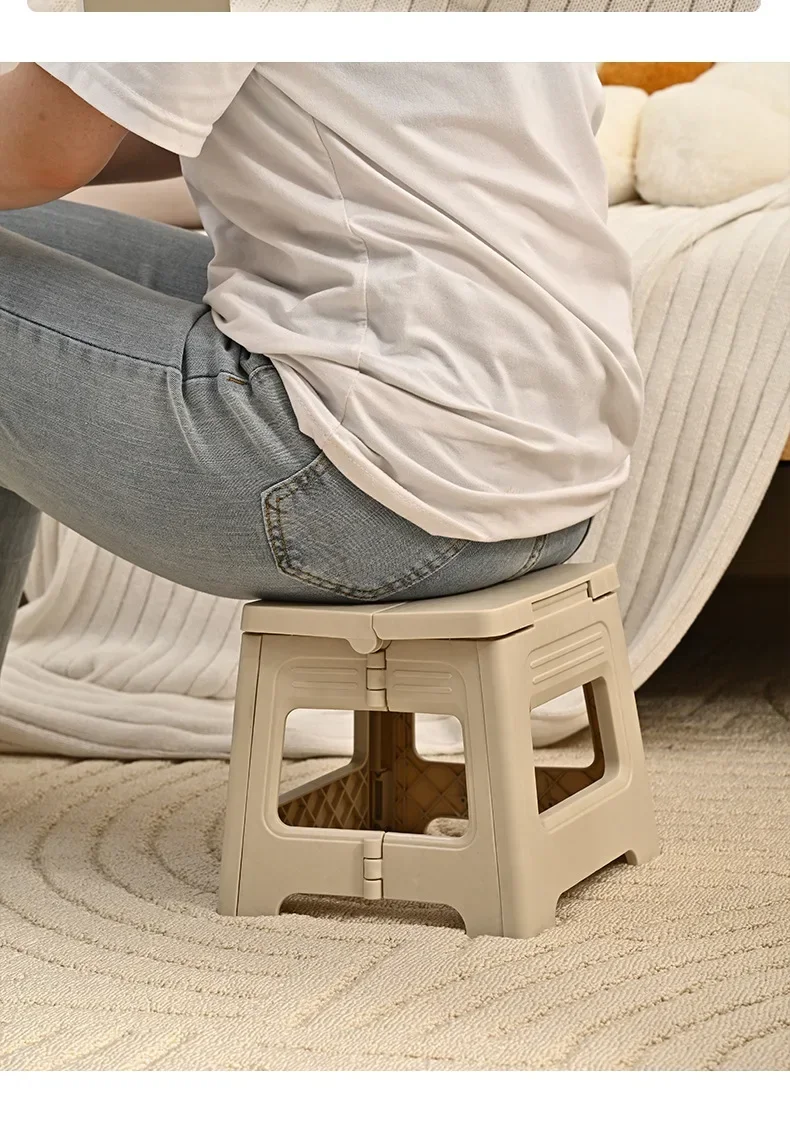 New Lightweight Space Thickened Folding Stool, Portable Home Outdoor Camping, Magza Fishing, Simple and Integrated Design