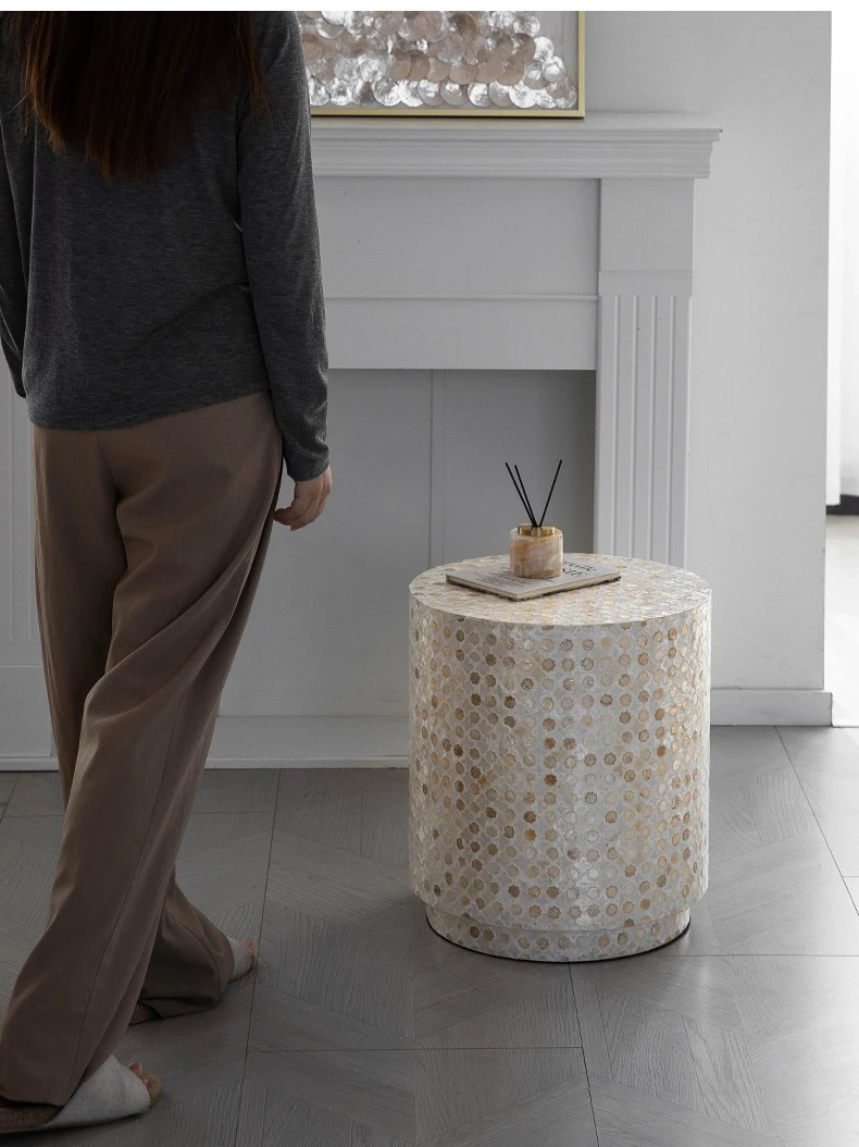 Nordic Furniture,Creative Shell Tea Table,Living Room Side Table,Cylindrical Display Stand,Luxury Display Stand,Art Storage Desk