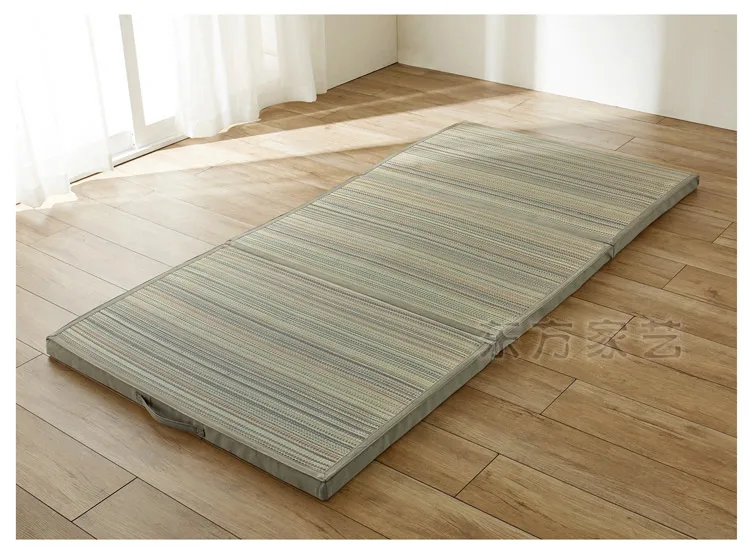 Straw Mat Fabric Folding Comfortable Summer Tatami Rectangle Large Foldable Floor Straw Mat For Sleeping Mattress Flooring