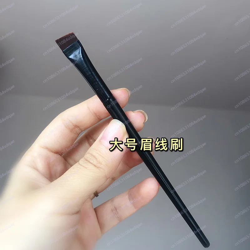 Eye Detail Brush Set 6 pcs: Soft Hair Smudge Eyeshadow Brush, including Blade Eyeliner Brush and Aegyo Sal Detail Brush