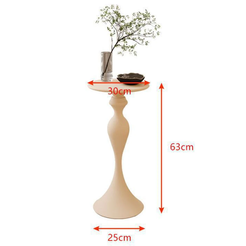 Minimally modern small apartment, bedside living room, sofa, coffee table, iron round table, ins style