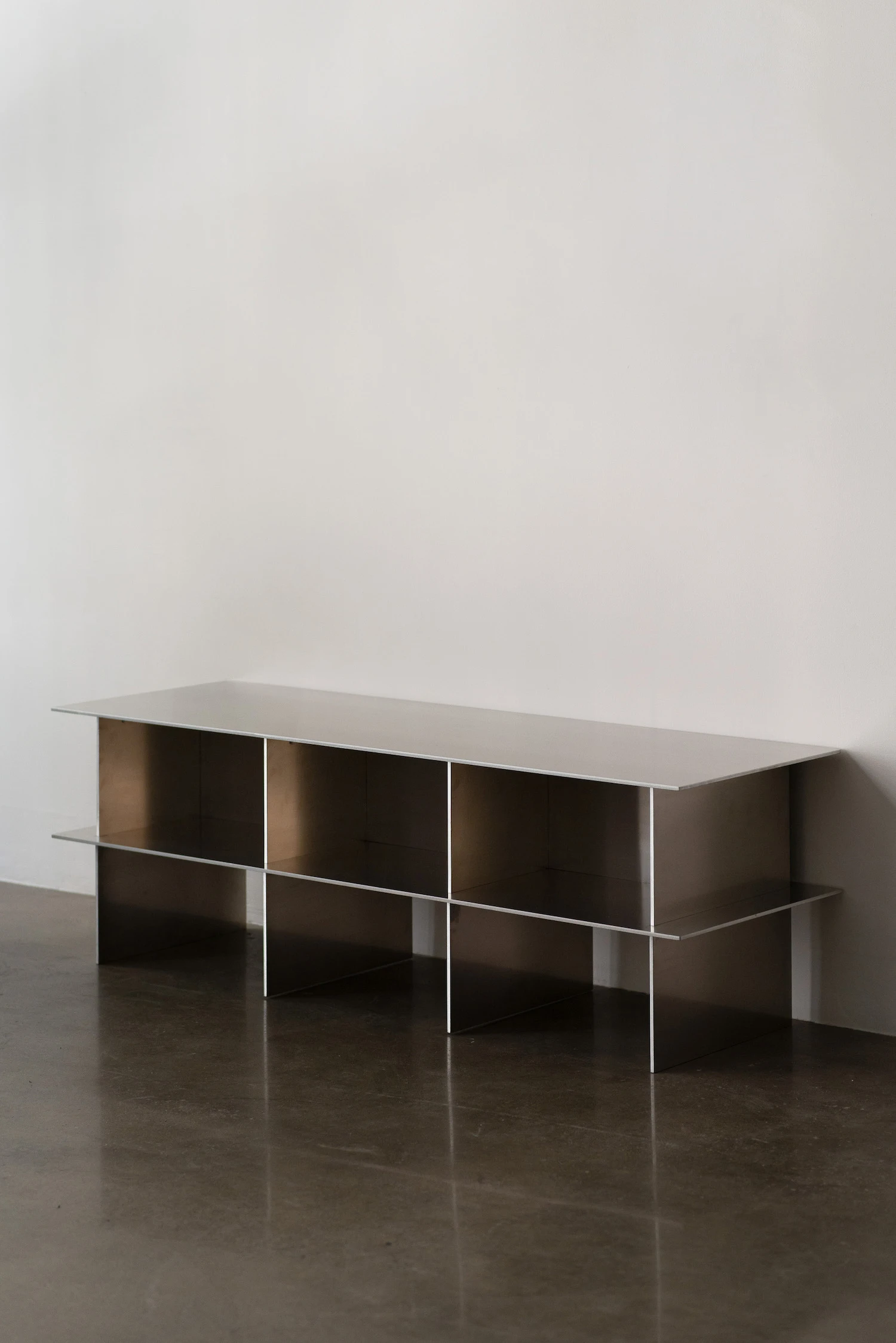 High Quality Luxury Tv Stands Nordic Glossy Metal Minimalist Tv Stands Designer Italian Meuble Tv Furniture For Apartments