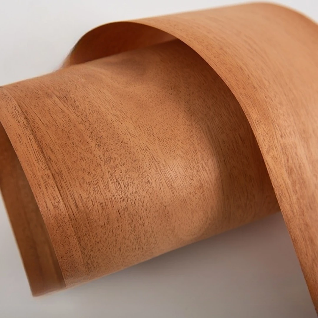 33x280cm Natural Mahogany Wood Veneer For Furniture, Cabinetry, Interior Renovation, And Surface Decoration
