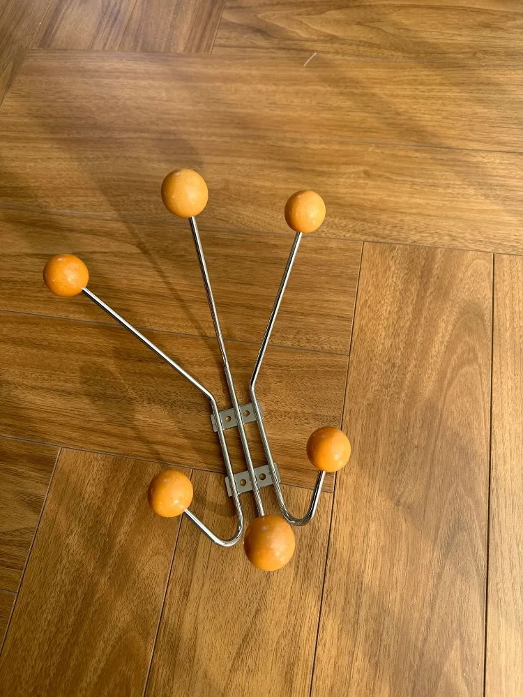 Ins Wooden Coat Racks Nordic Clothes Racks Minimalist Design Wall Clothes Hanger Modern Storage Shelves Luxury Home Furniture