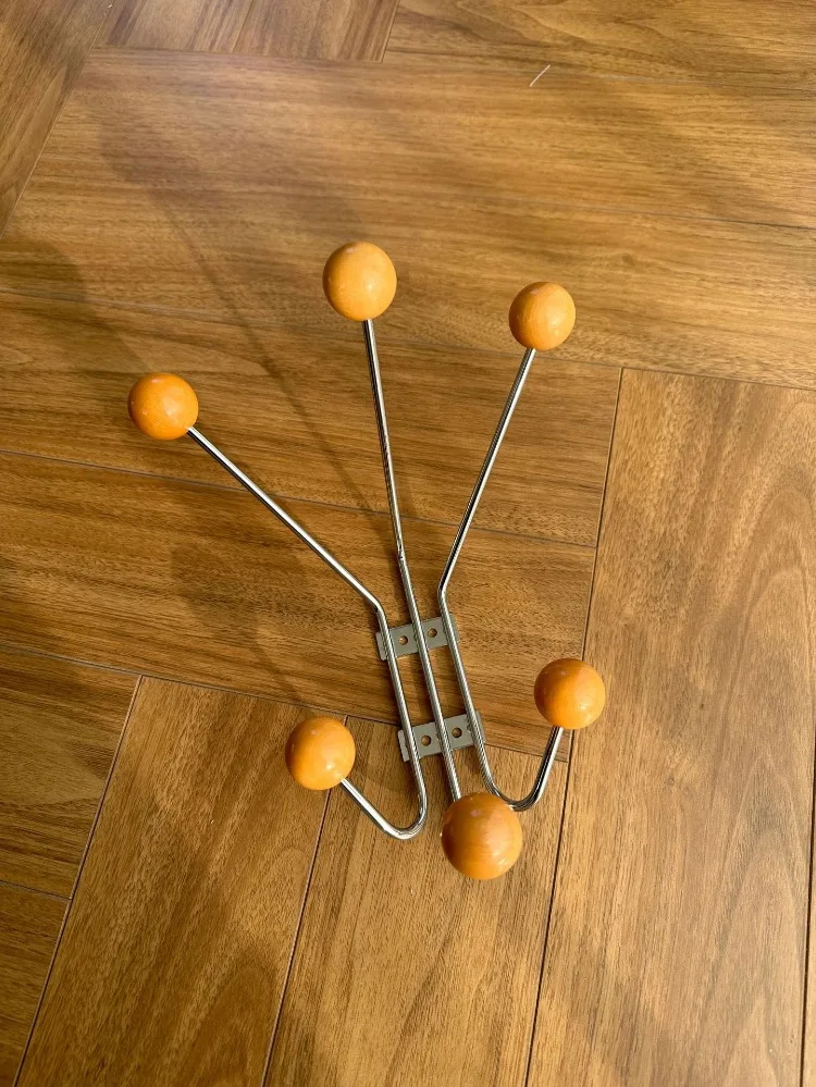 Ins Wooden Coat Racks Nordic Clothes Racks Minimalist Design Wall Clothes Hanger Modern Storage Shelves Luxury Home Furniture
