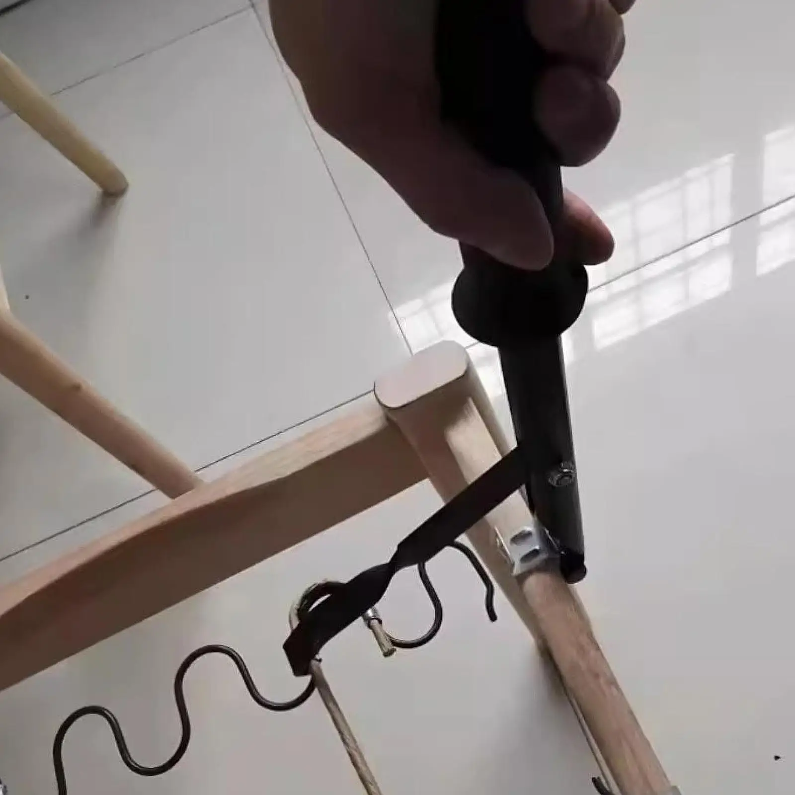Sofa Spring Stretcher Tool Heavy Duty High Efficiency Repair Kit Strong Load Capacity Stainless Steel Easy Operation Spring Hook