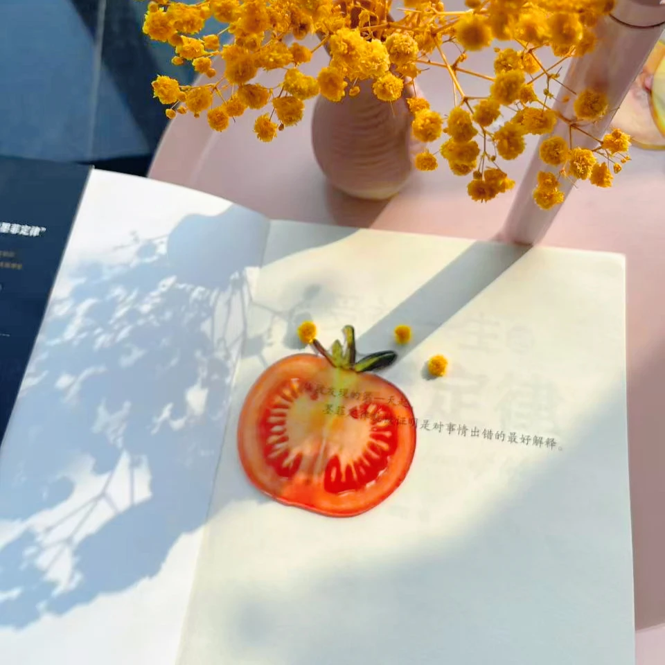 Tomato bookmark acrylic high-end sense transparent cute exquisite student gift reading mark transparent card