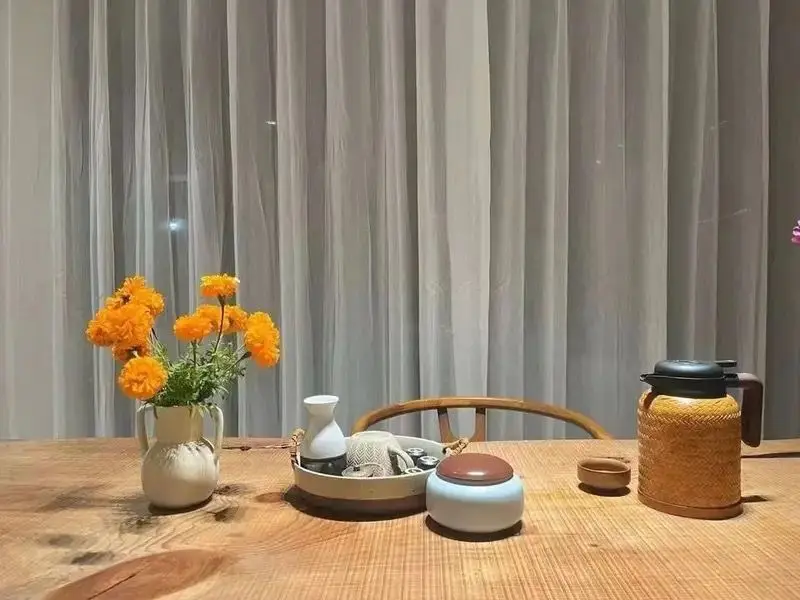 Restaurant Minimalist Dining Table Nordic Wooden Living Room Dining Table Kitchen Luxury Modern Tavolo Da Pranzo Home Furniture